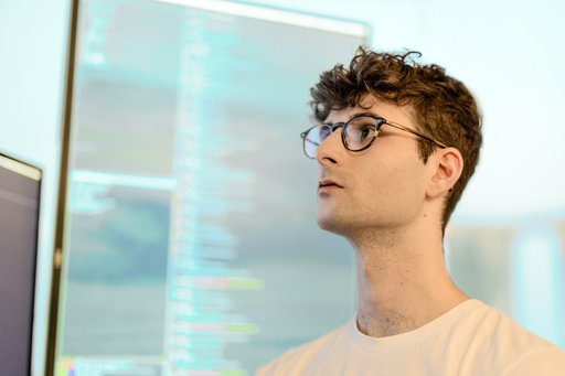 Jonathan Eilath in profile